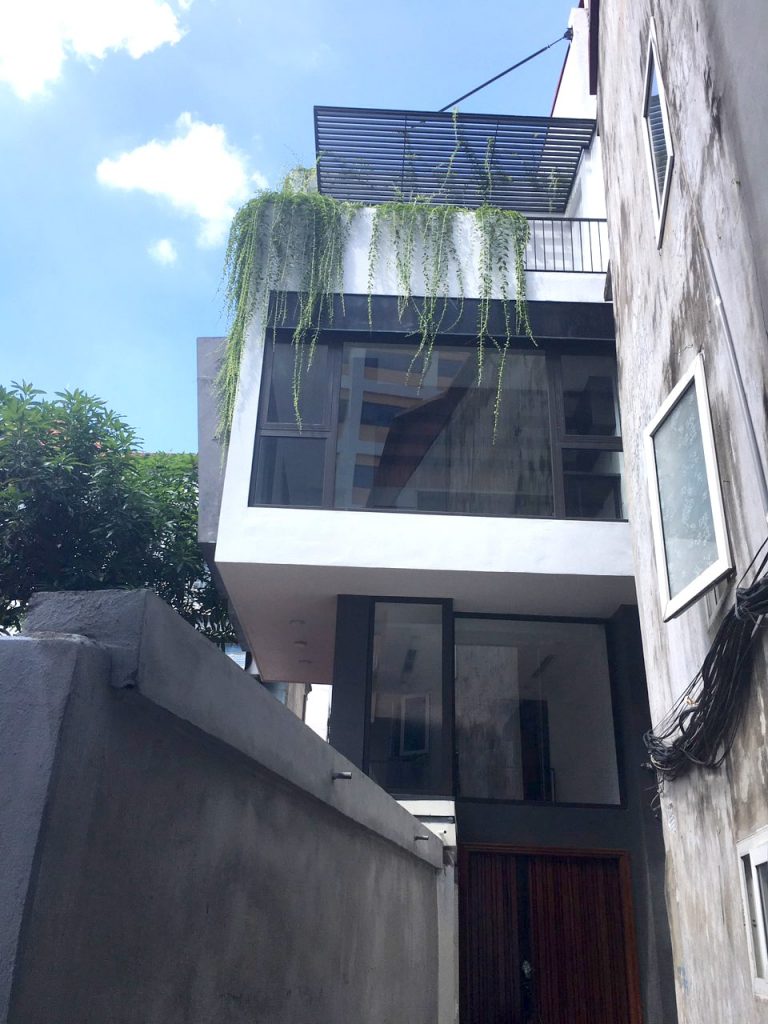 Góc nhìn phía cổng vào
